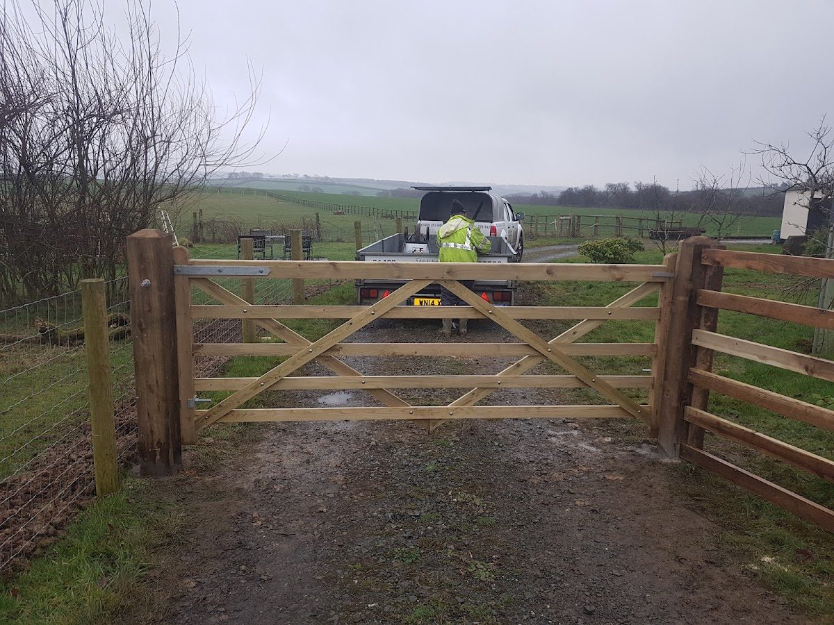 M&S Fencing
